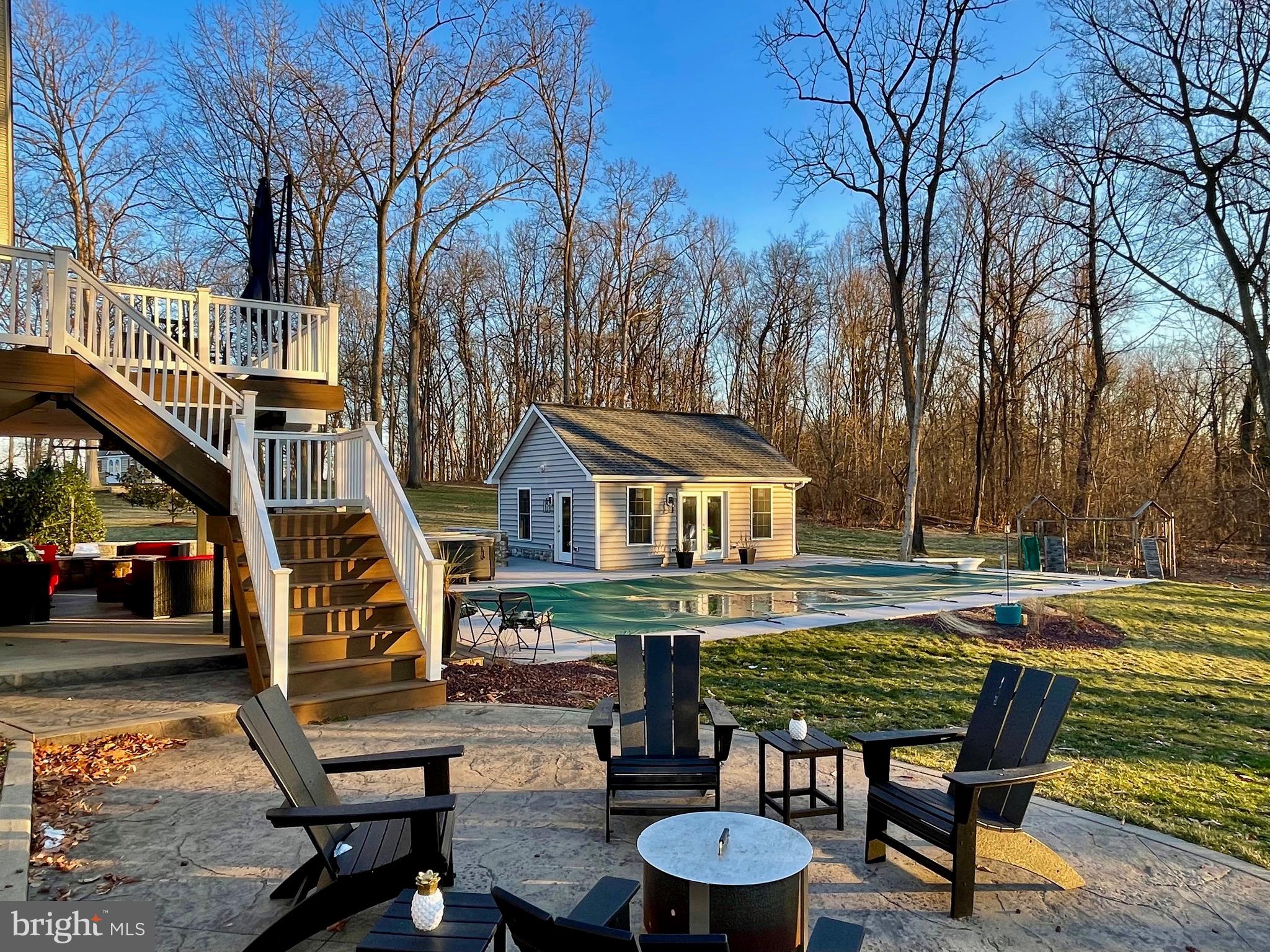 WILLOW RIDGE - Residential