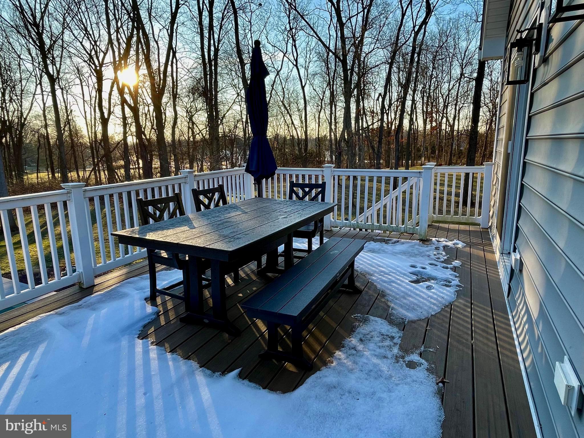 WILLOW RIDGE - Residential