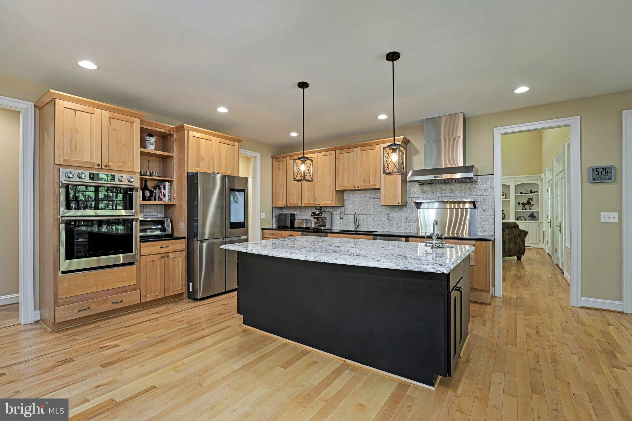 FAWN LAKE - Residential