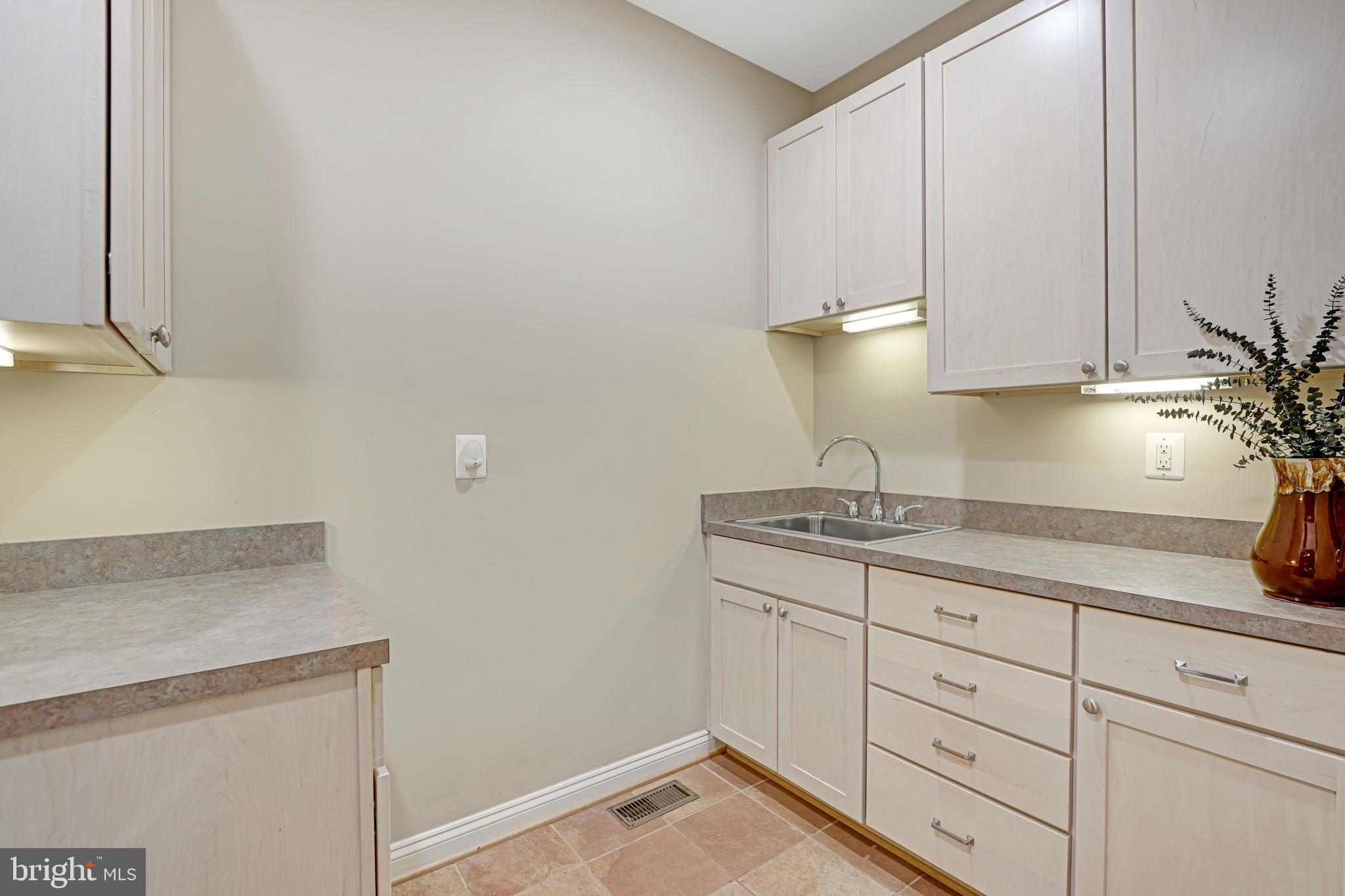 FAWN LAKE - Residential