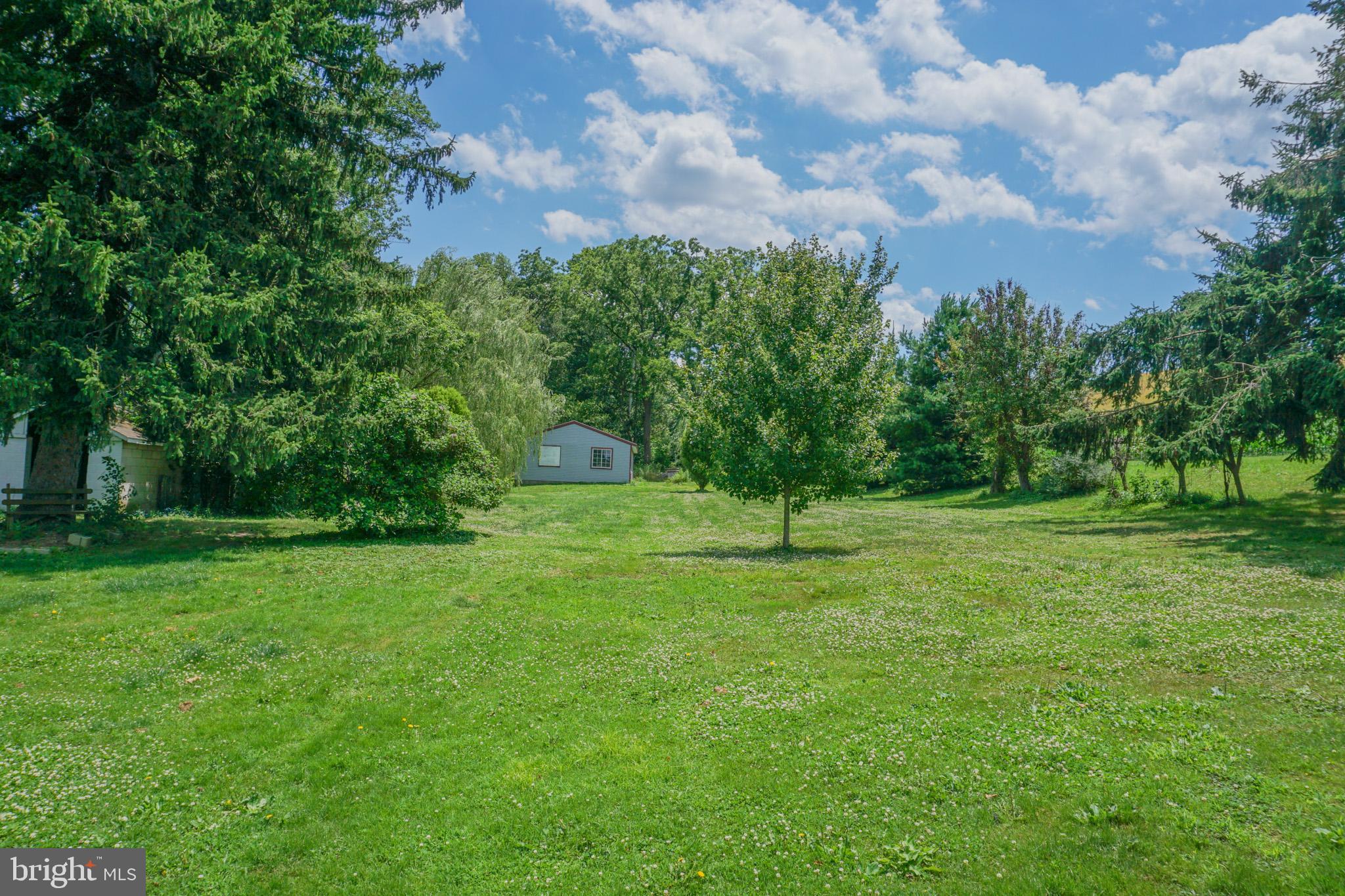 1303 SUNNYSIDE ROAD