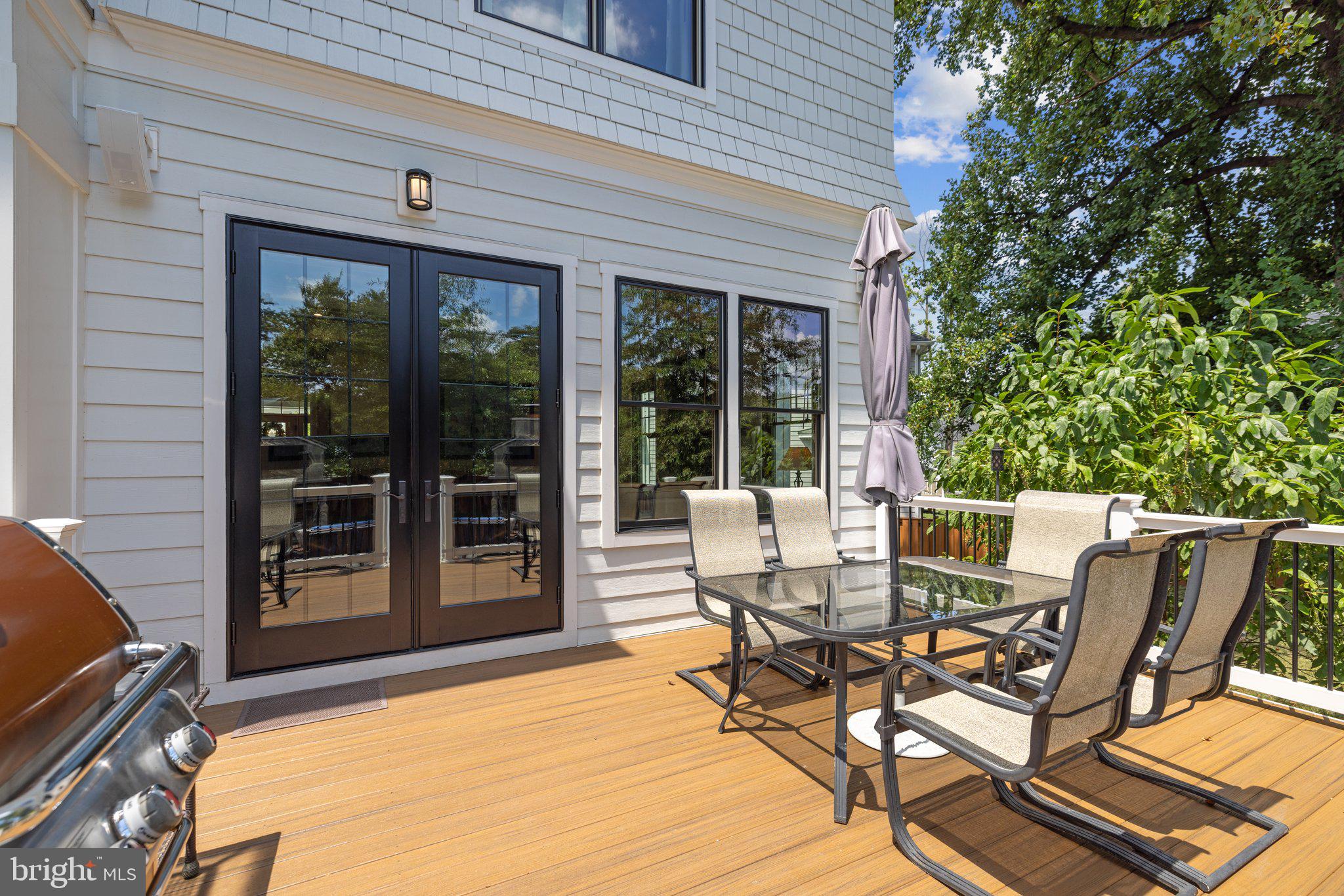 PIMMIT HILLS - Residential