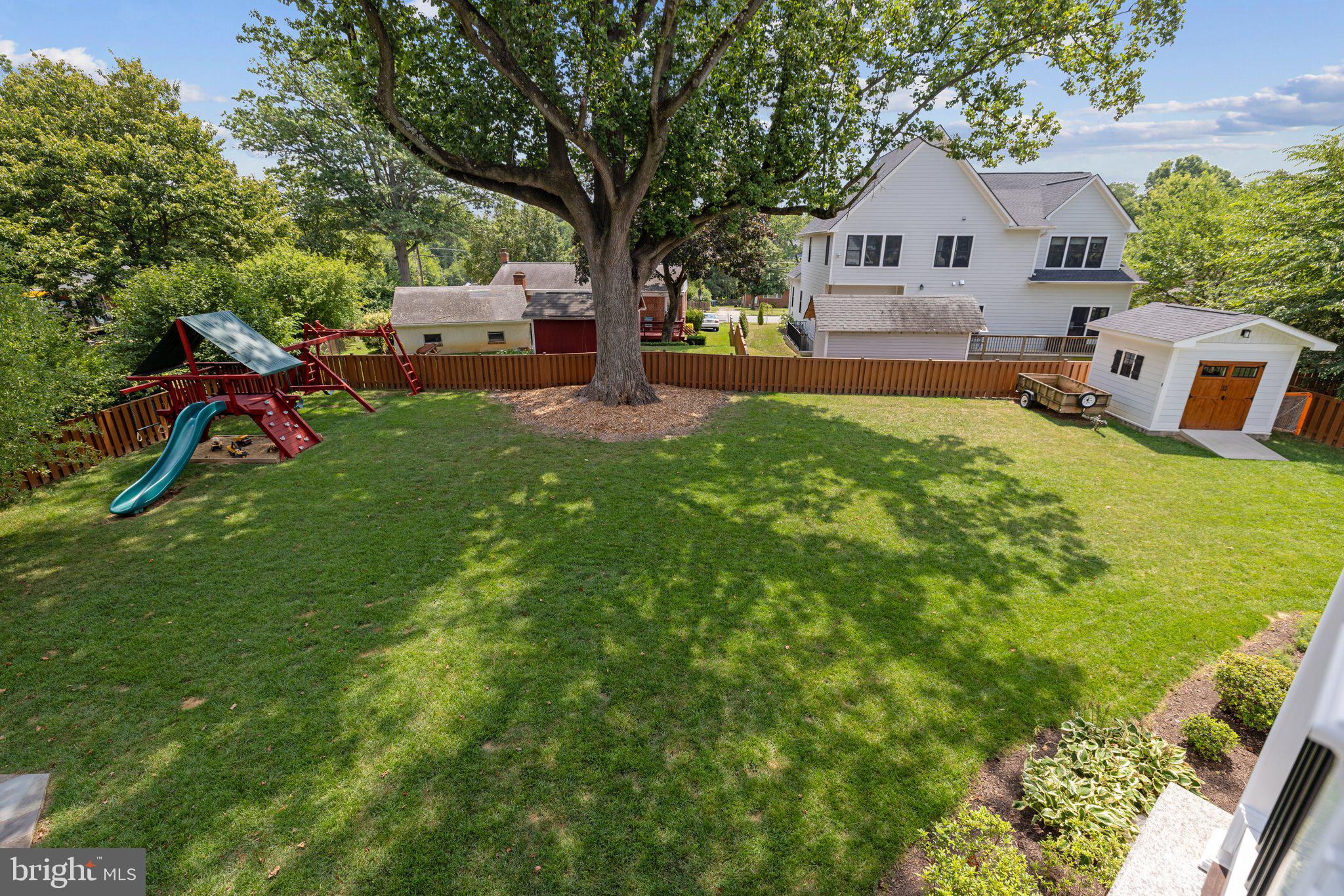 PIMMIT HILLS - Residential