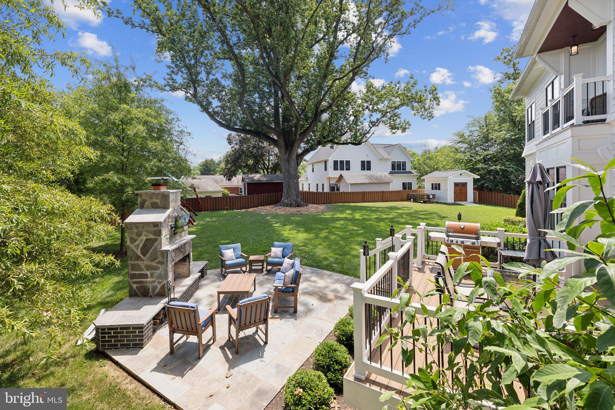 PIMMIT HILLS - Residential