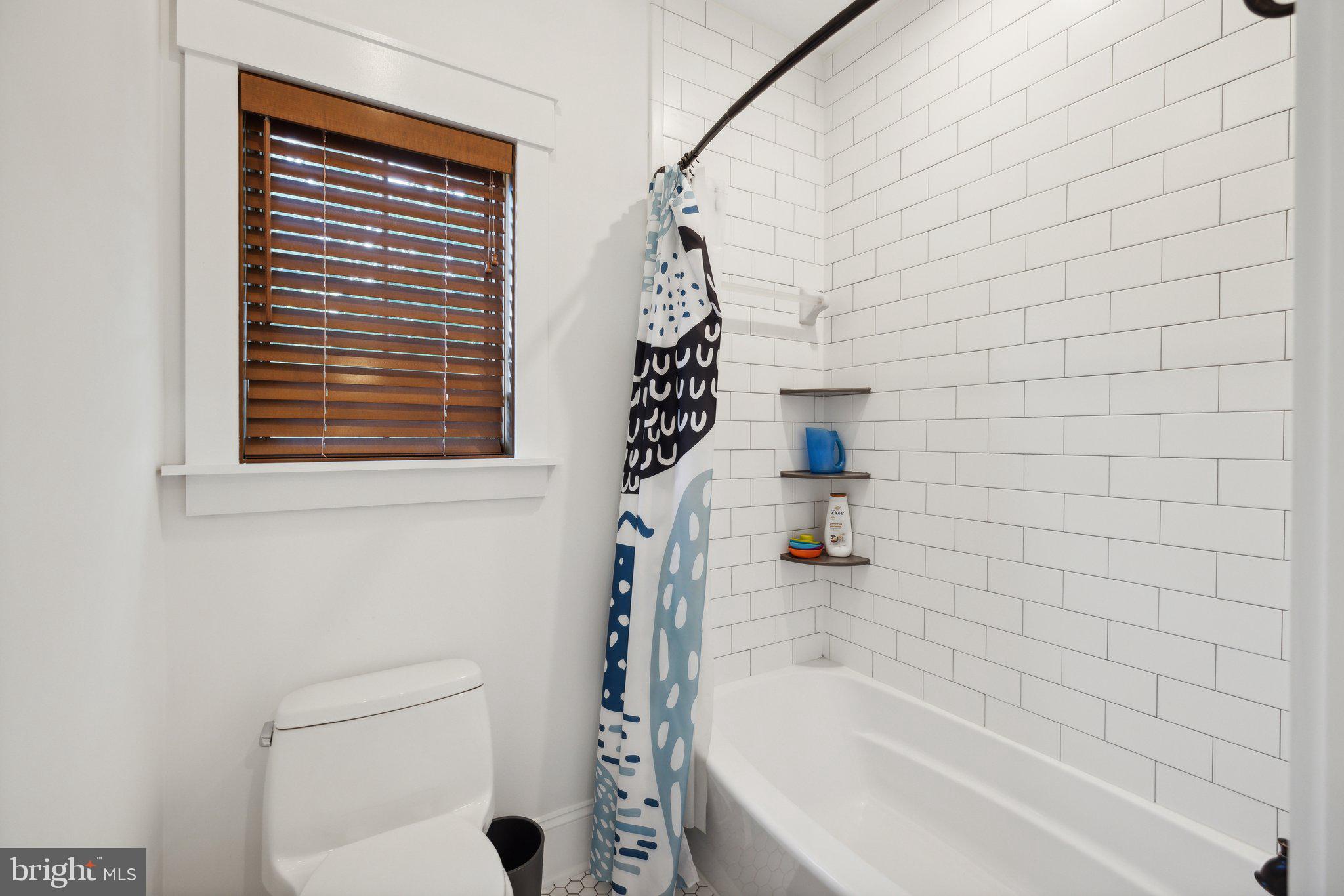 PIMMIT HILLS - Residential