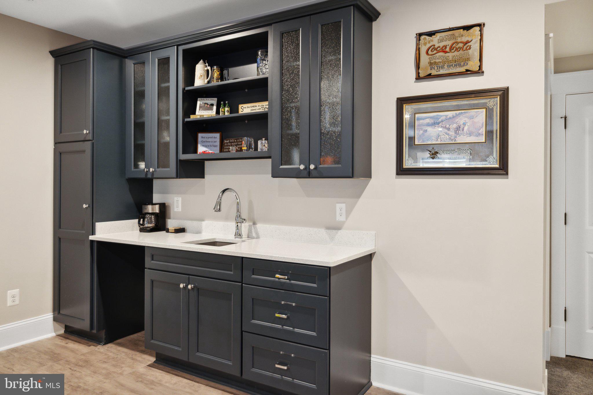 PIMMIT HILLS - Residential