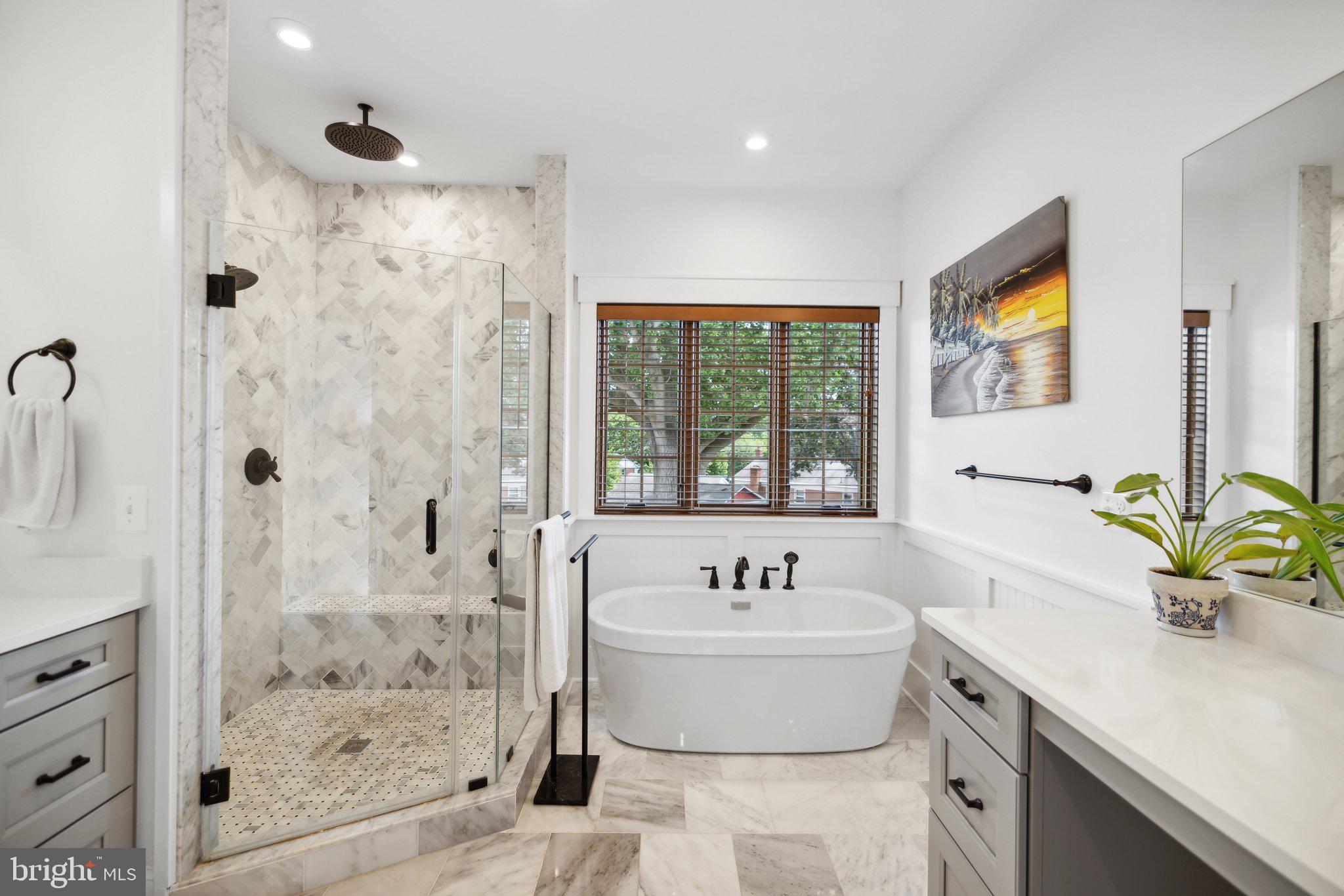 PIMMIT HILLS - Residential