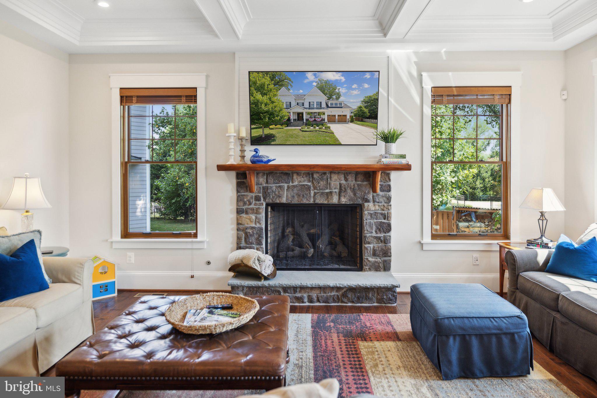 PIMMIT HILLS - Residential