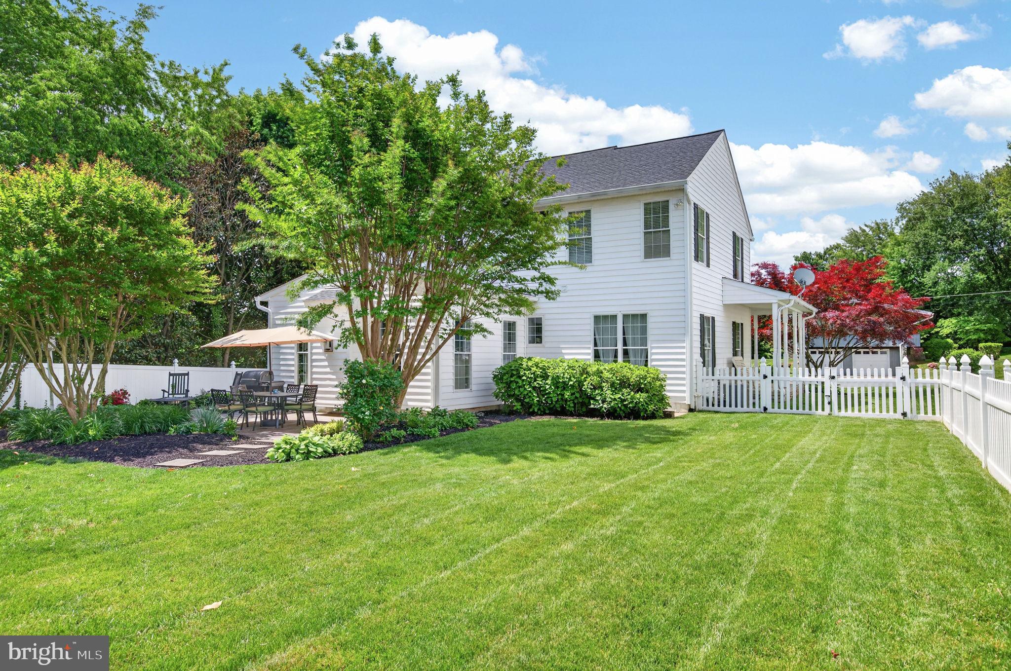 805 MARTIN ROAD
