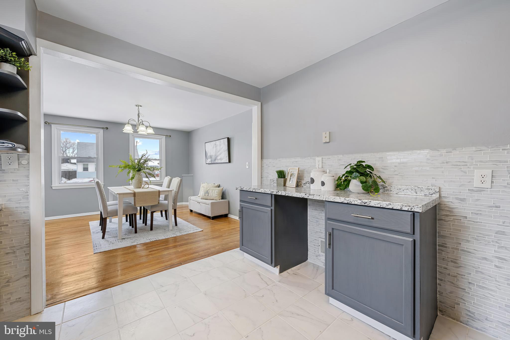 MARLYSHIRE - Residential