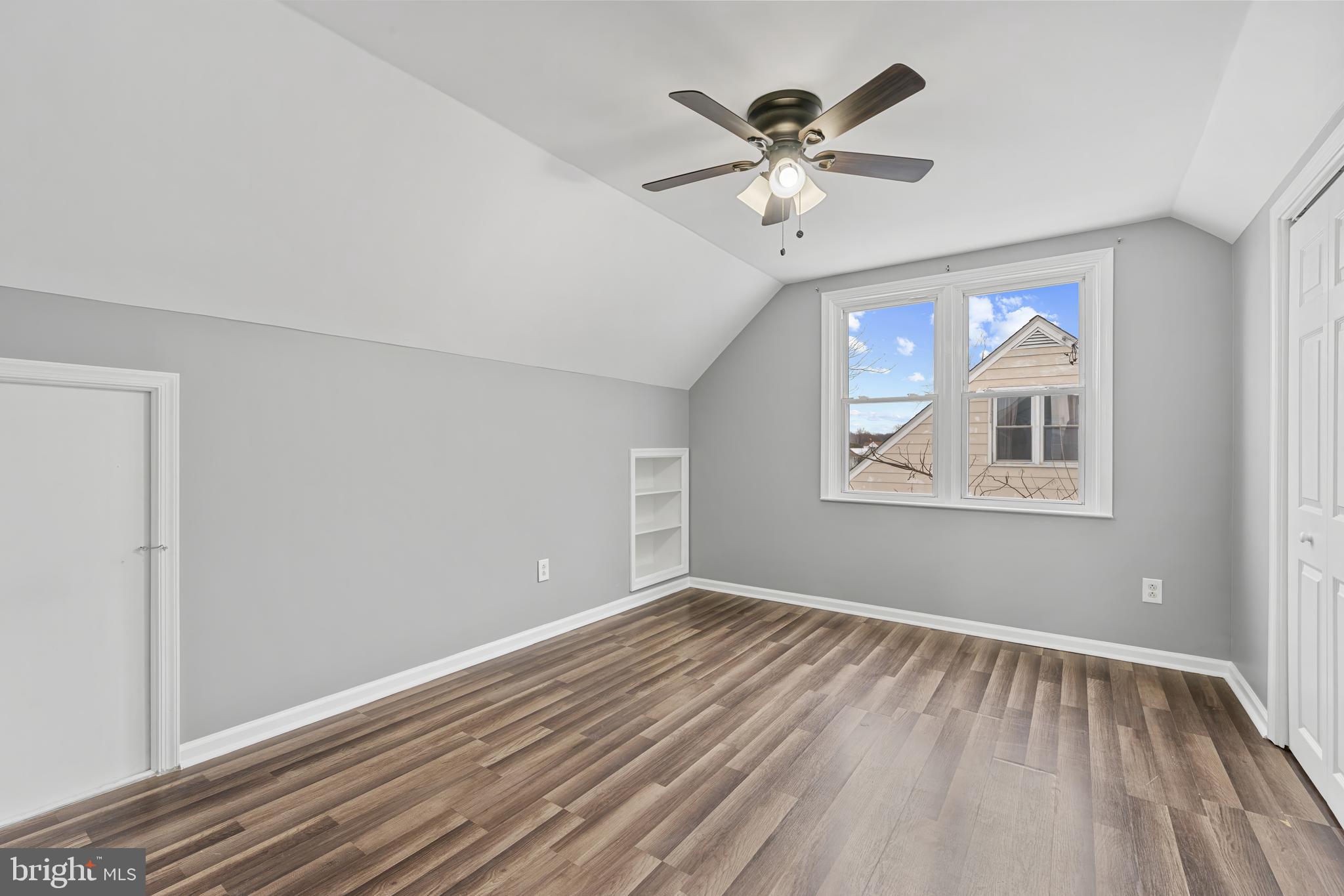 MARLYSHIRE - Residential