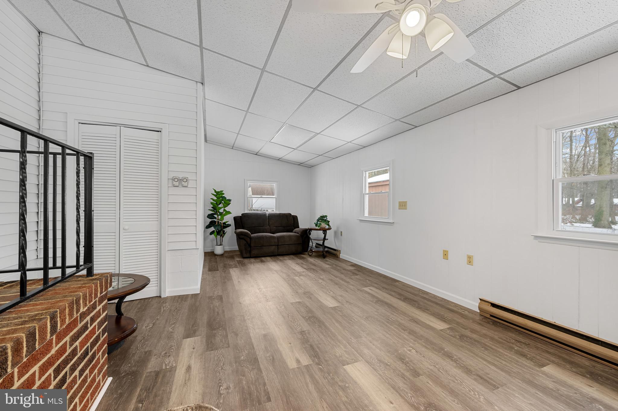 MARLYSHIRE - Residential