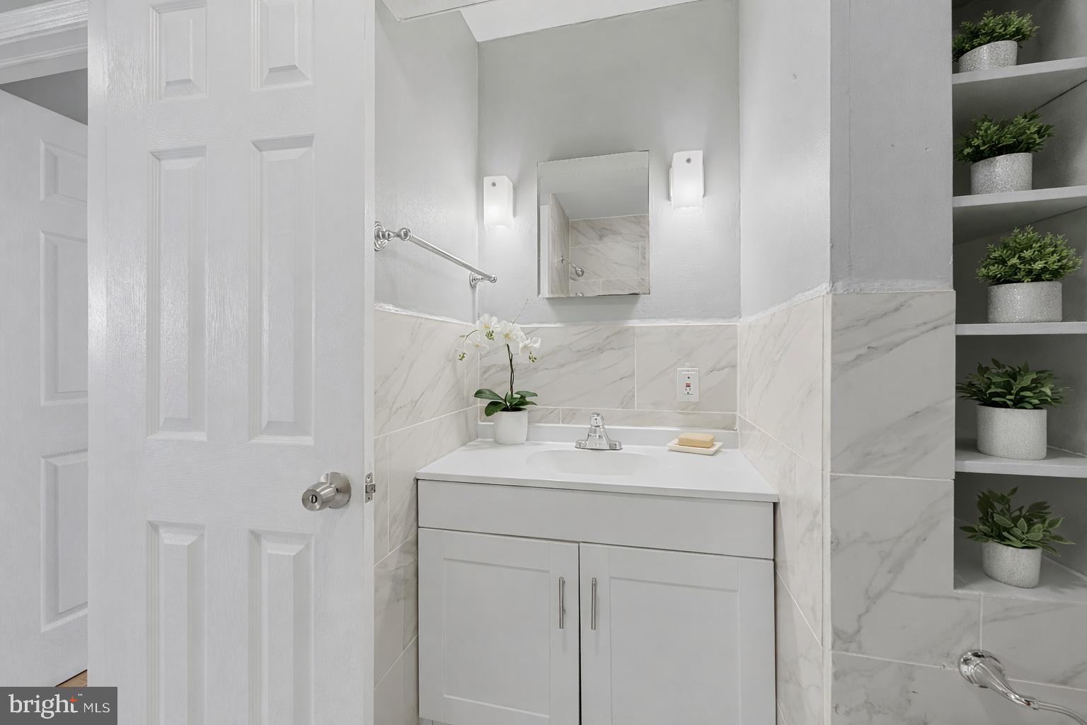 MARLYSHIRE - Residential