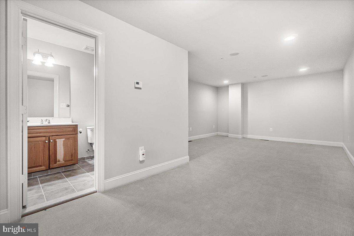 RESERVE AT BLACK ROCK - Residential