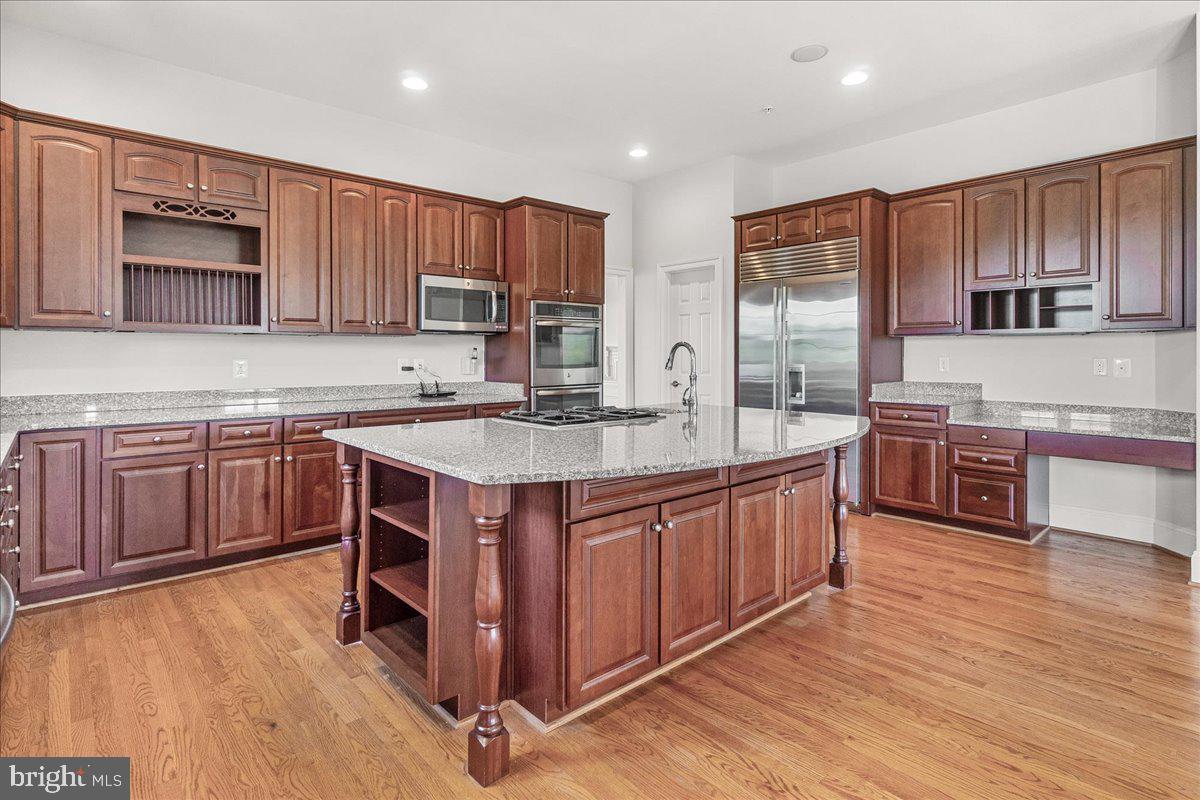 RESERVE AT BLACK ROCK - Residential