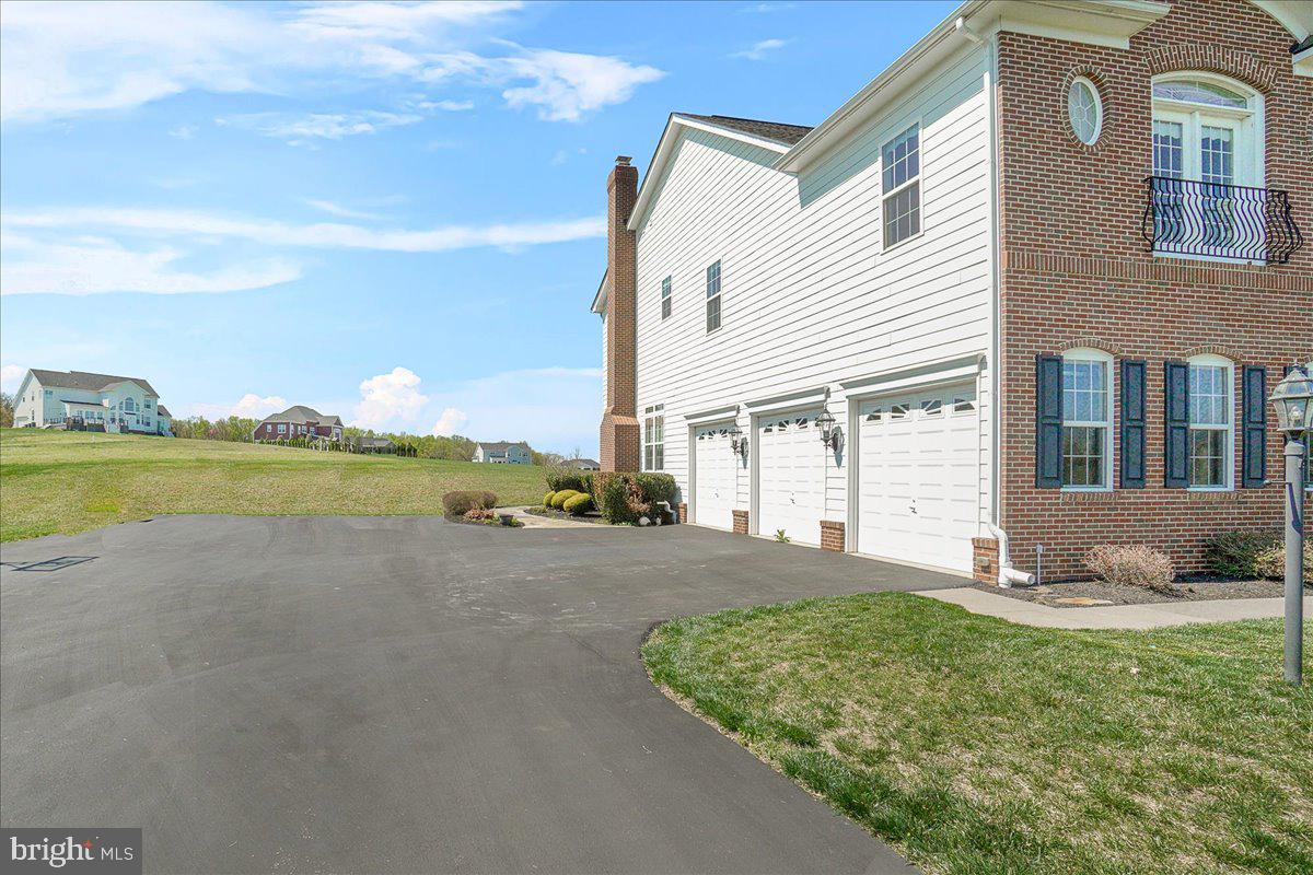 RESERVE AT BLACK ROCK - Residential