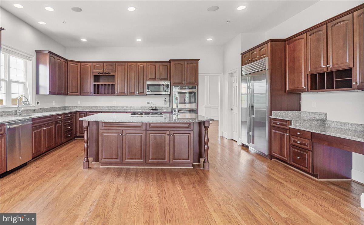 RESERVE AT BLACK ROCK - Residential