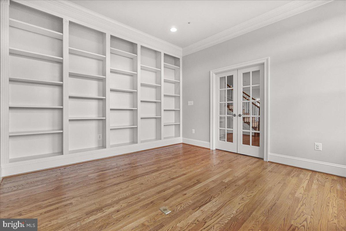 RESERVE AT BLACK ROCK - Residential