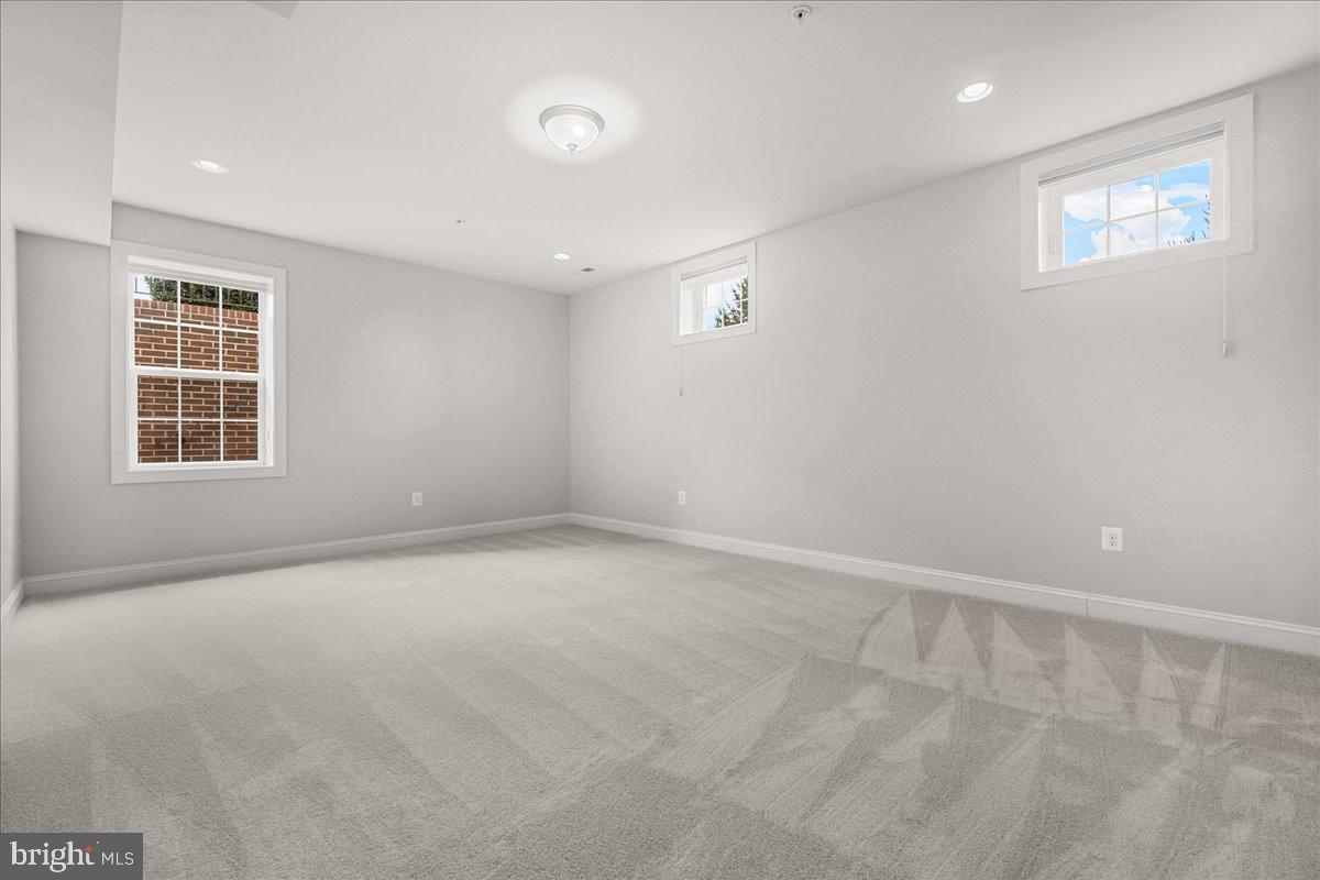 RESERVE AT BLACK ROCK - Residential