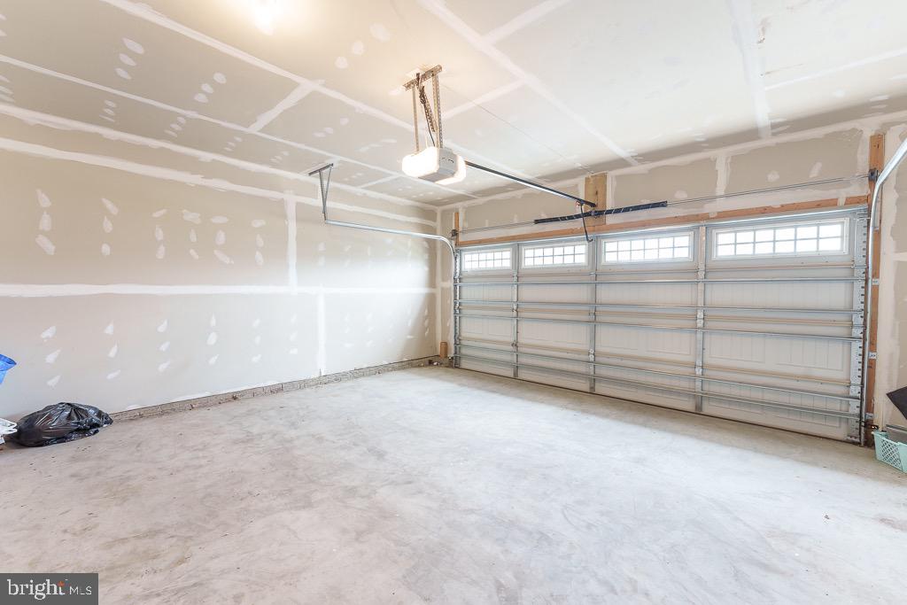 THE VILLAGE AT MIDDLETOWN - Residential