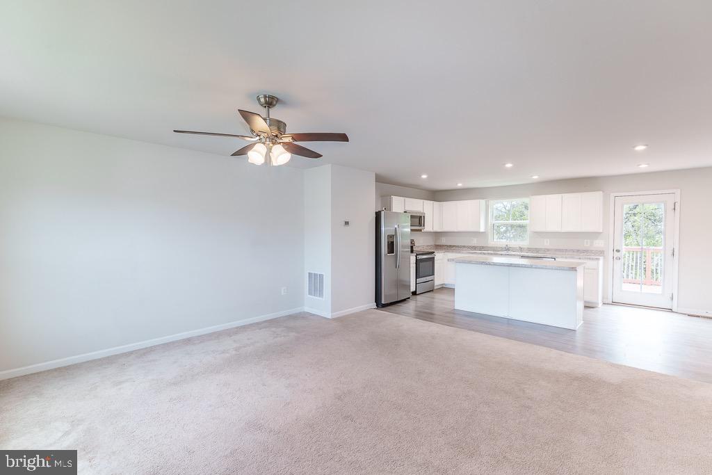 THE VILLAGE AT MIDDLETOWN - Residential