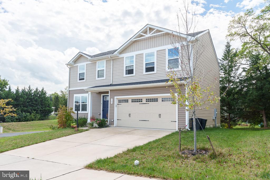 THE VILLAGE AT MIDDLETOWN - Residential