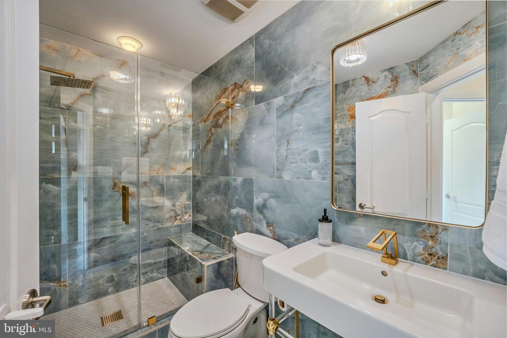 RED CEDAR WEST - Residential