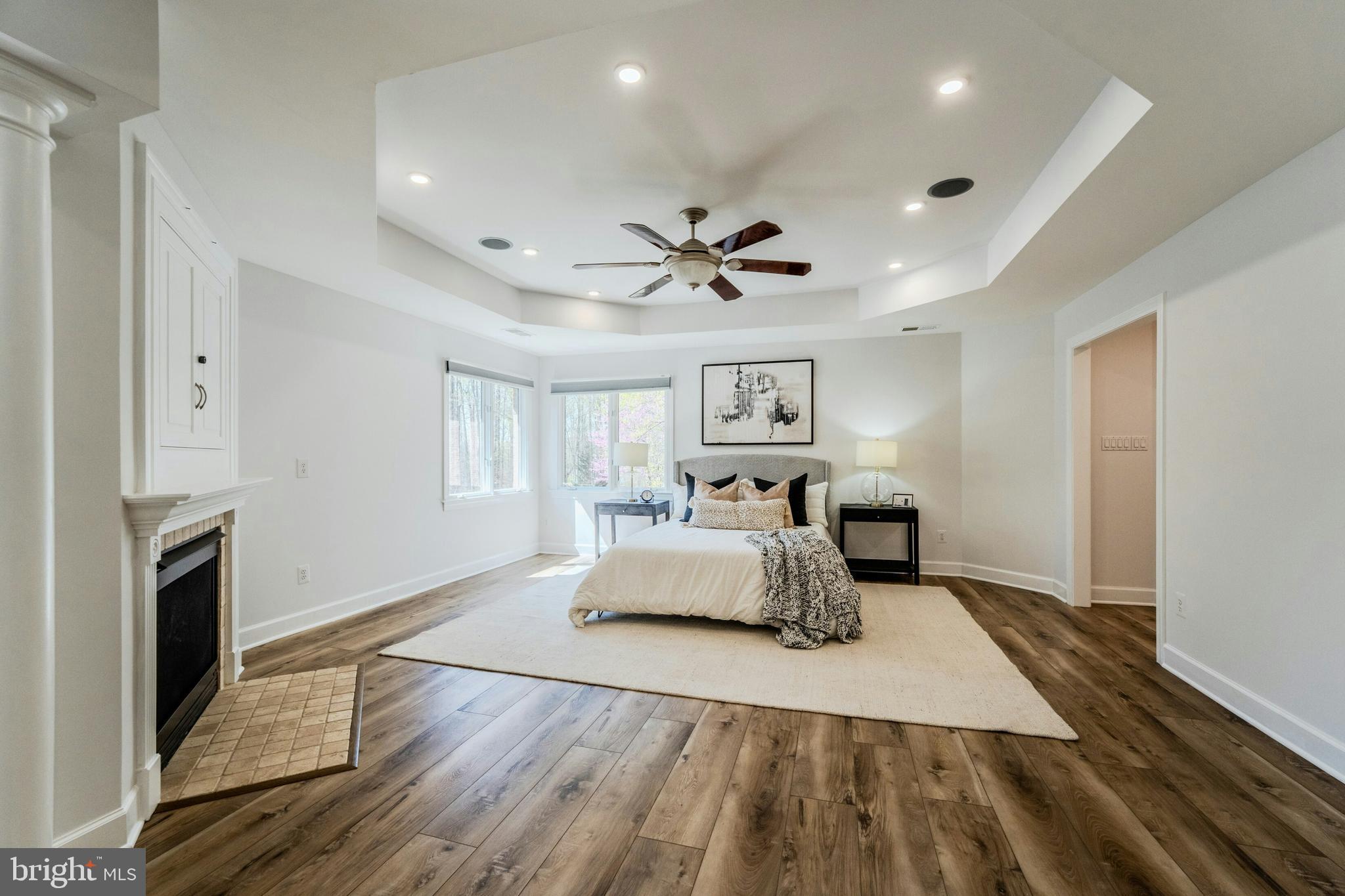 RED CEDAR WEST - Residential