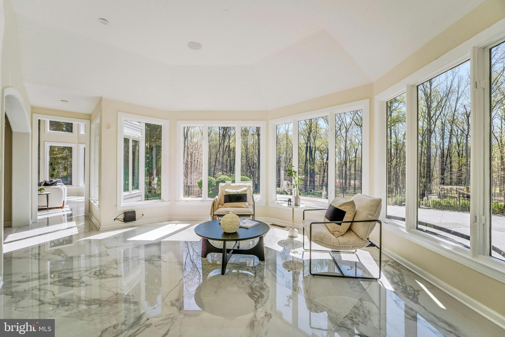 RED CEDAR WEST - Residential