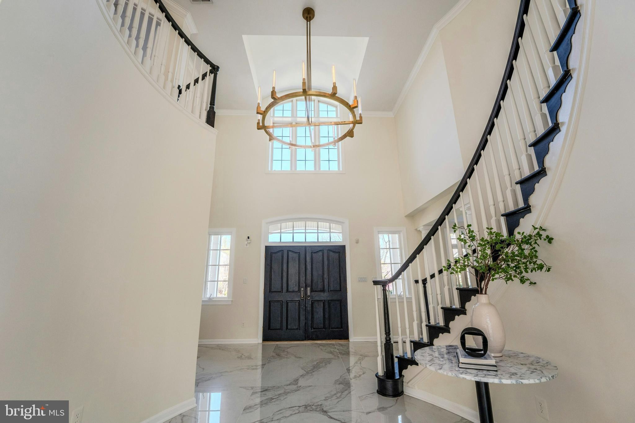 RED CEDAR WEST - Residential