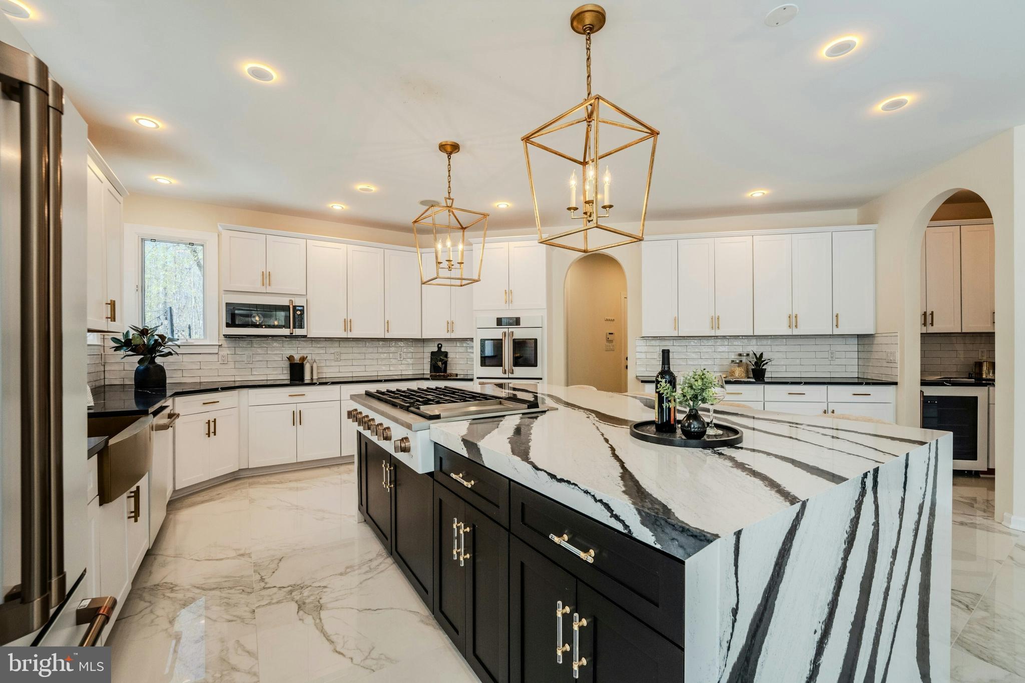 RED CEDAR WEST - Residential