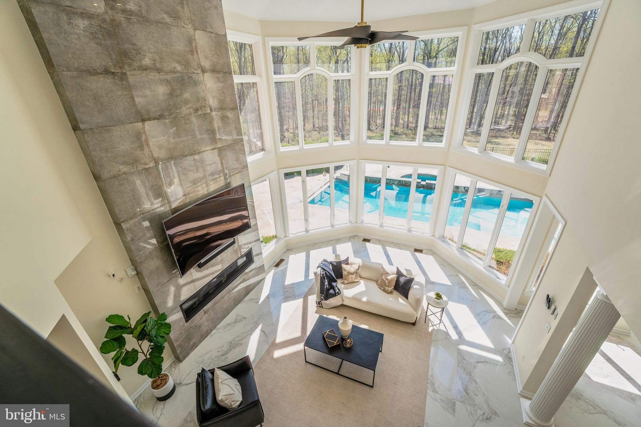 RED CEDAR WEST - Residential