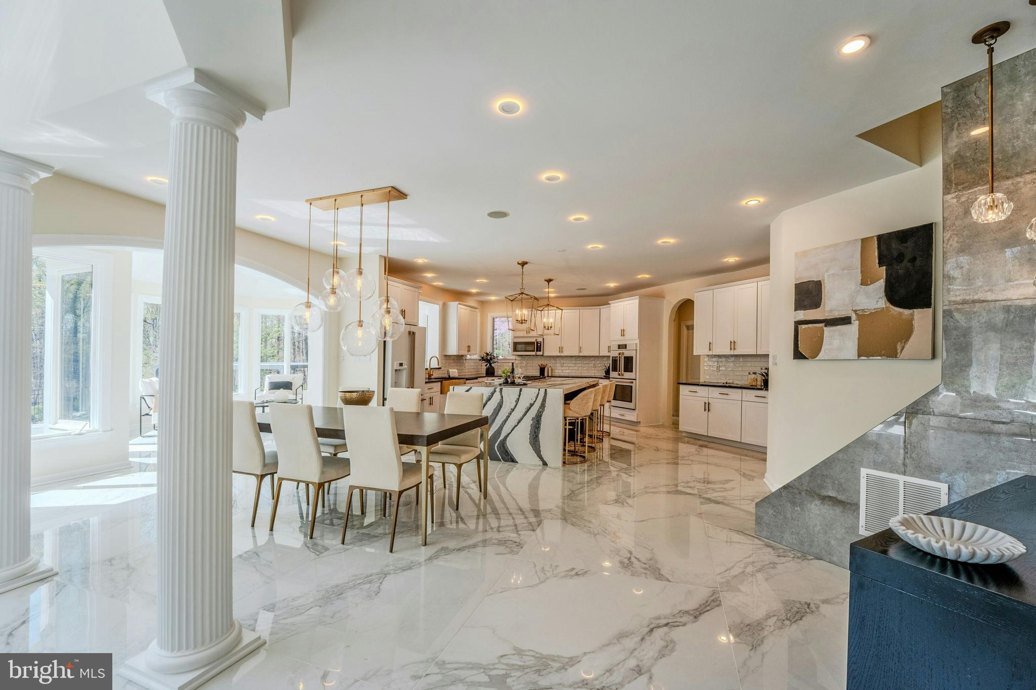 RED CEDAR WEST - Residential