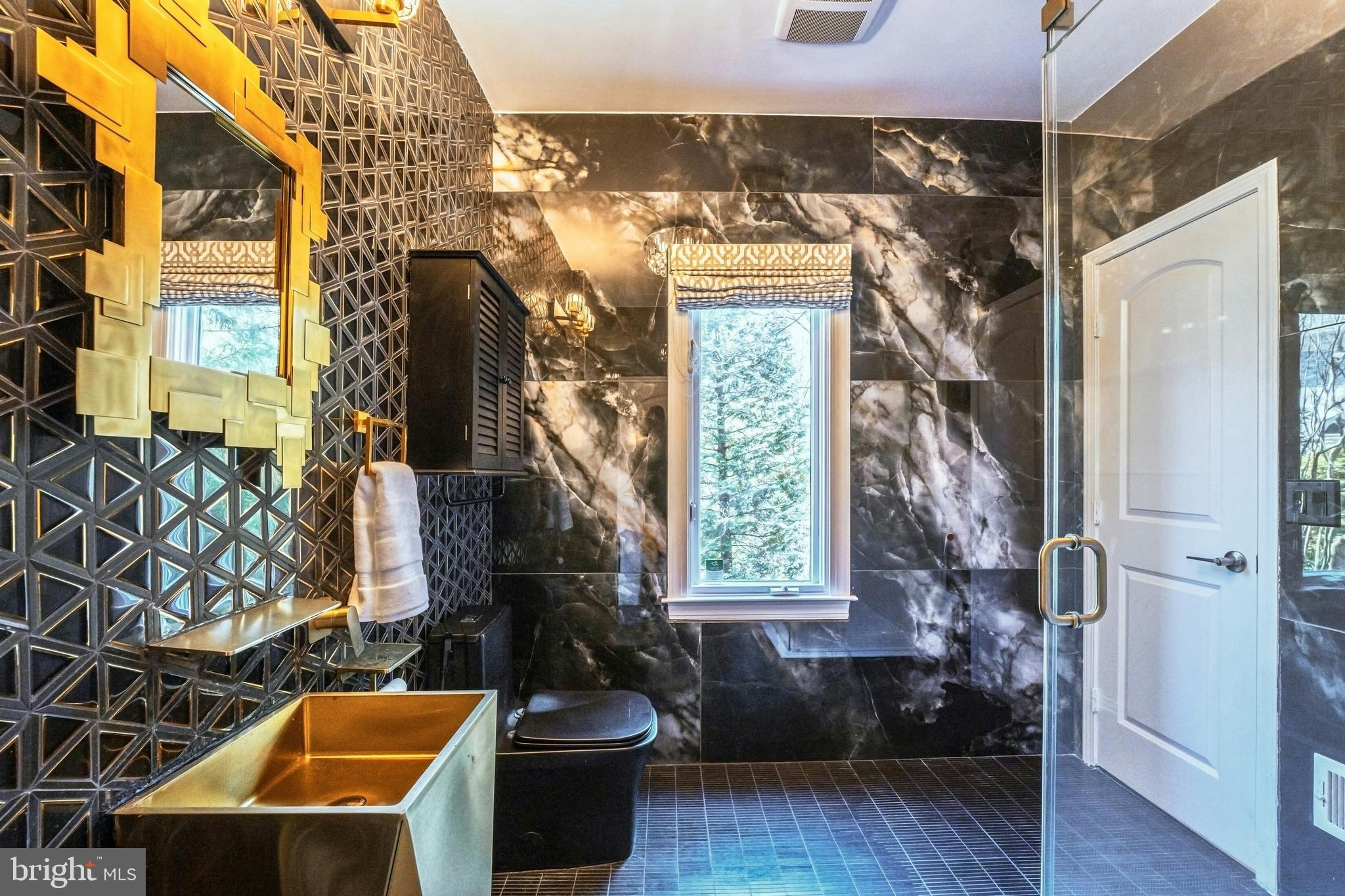 RED CEDAR WEST - Residential