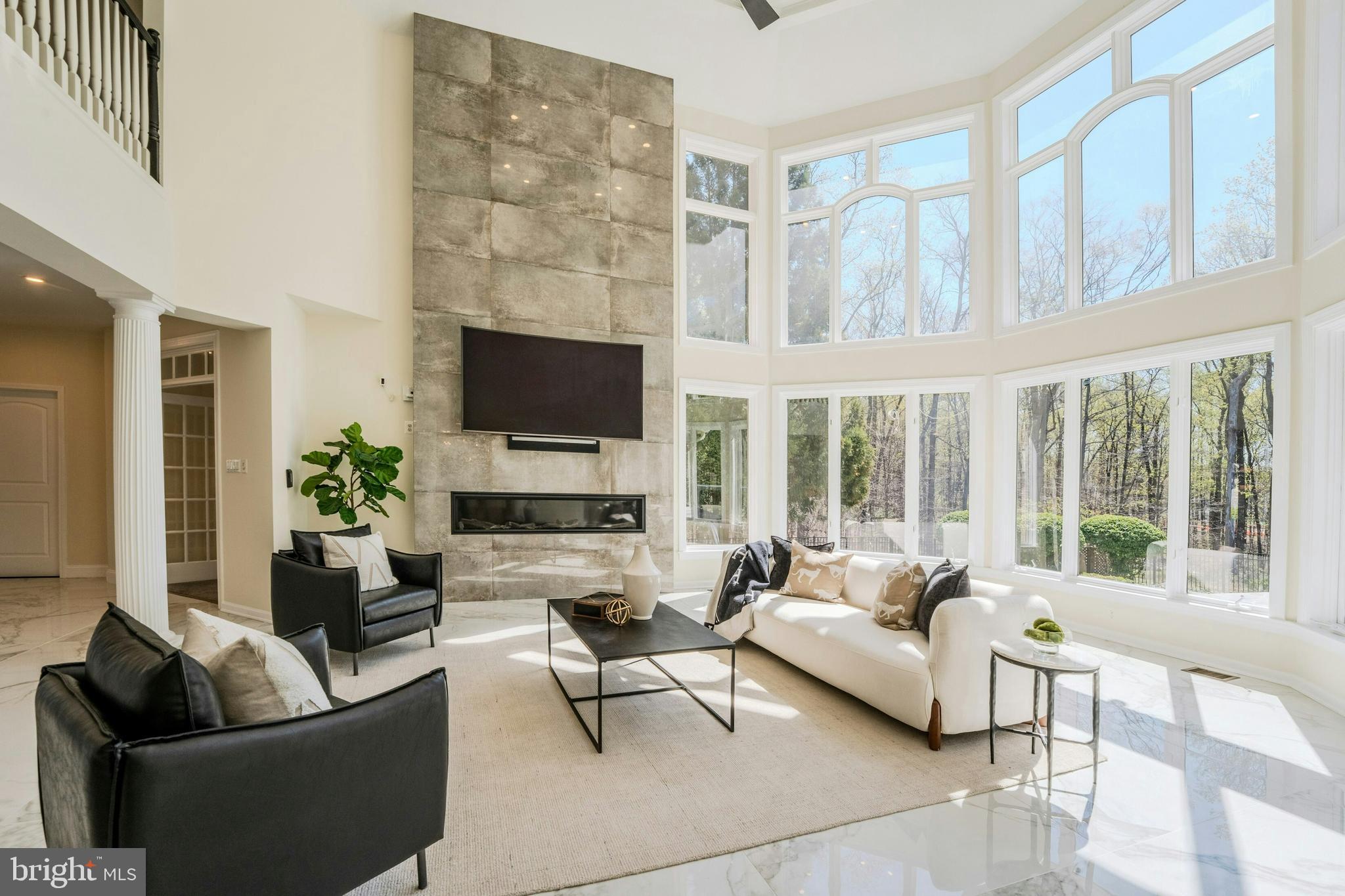 RED CEDAR WEST - Residential