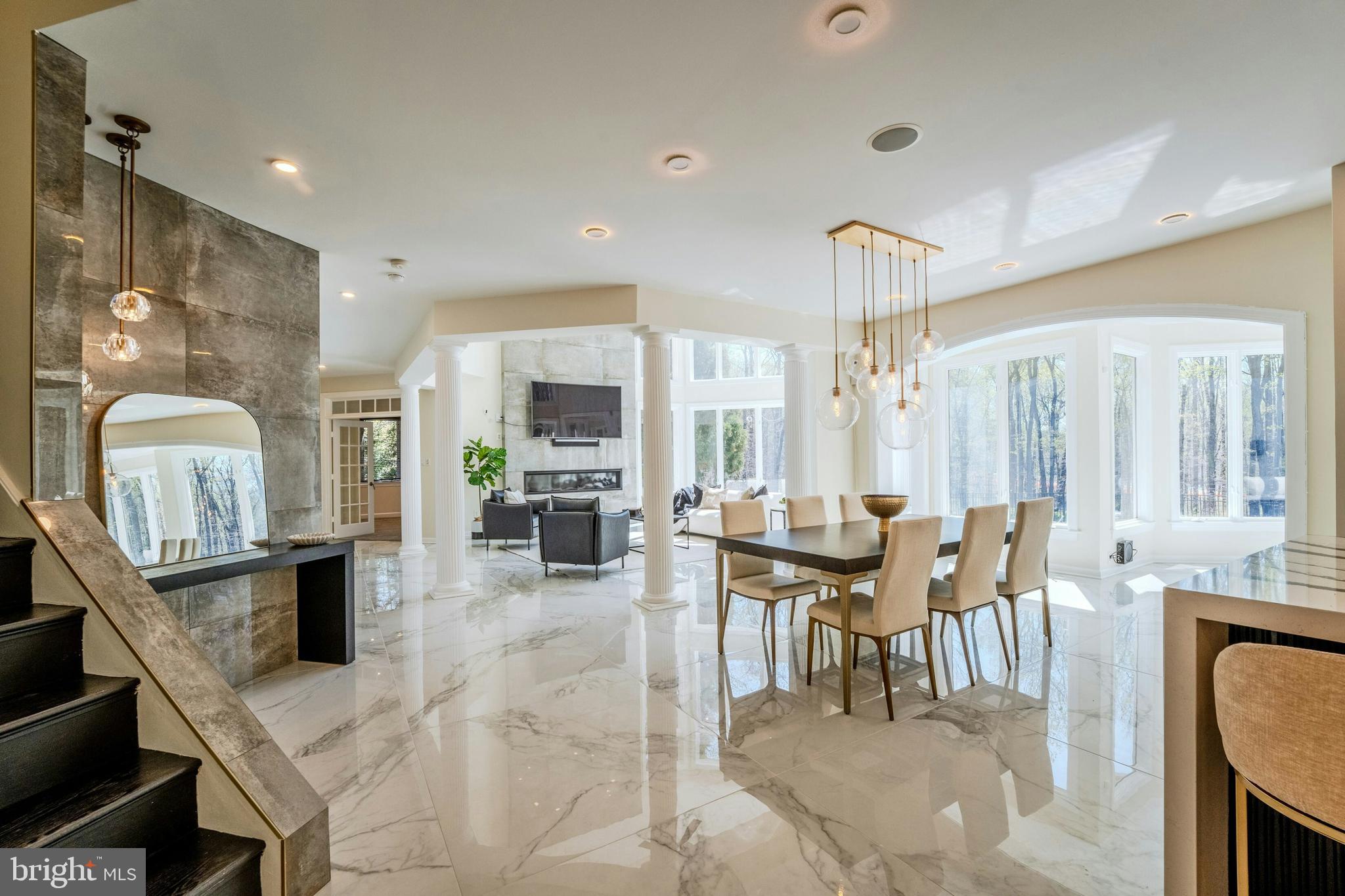 RED CEDAR WEST - Residential