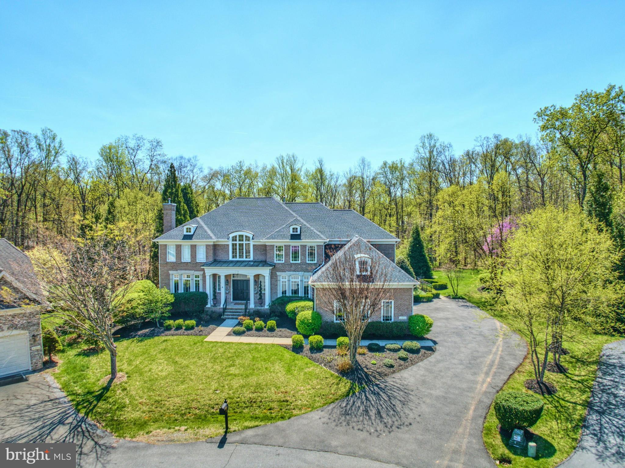 RED CEDAR WEST - Residential