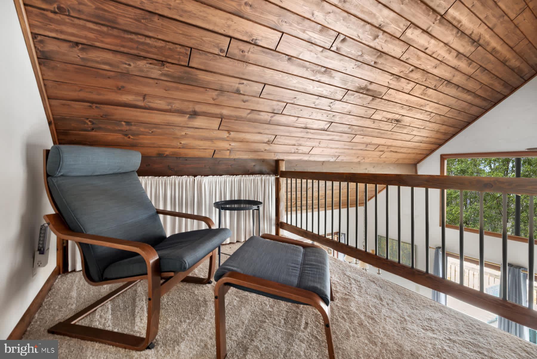 THUNDERBIRD HILLS - Residential