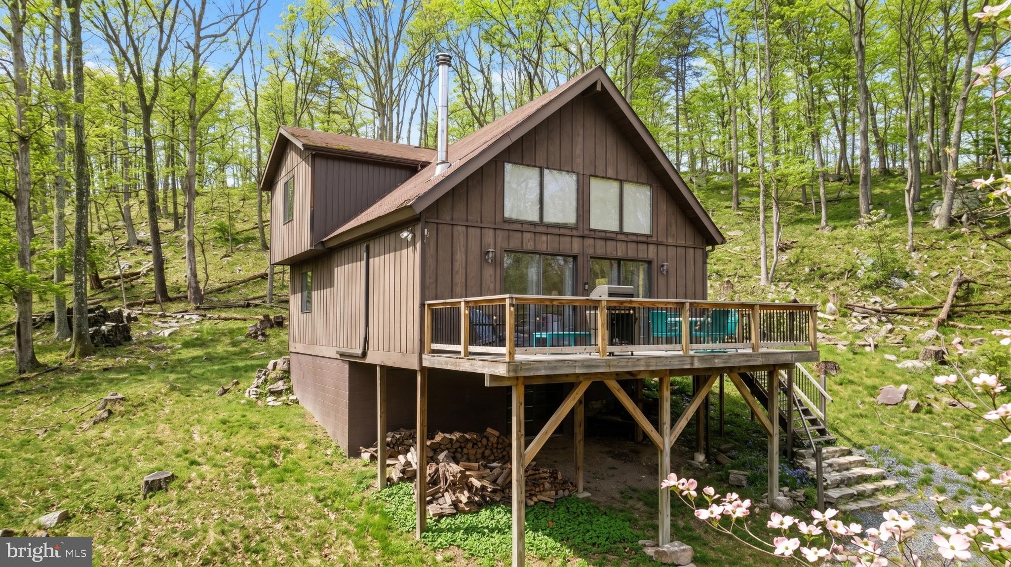 THUNDERBIRD HILLS - Residential