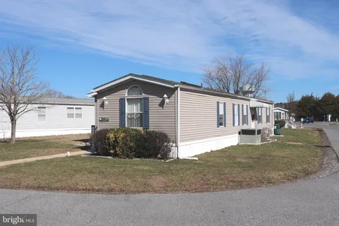 37380 Hill Cut Drive, Selbyville, DE MLS: DESU2077152