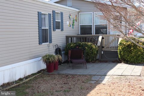 listing image 44