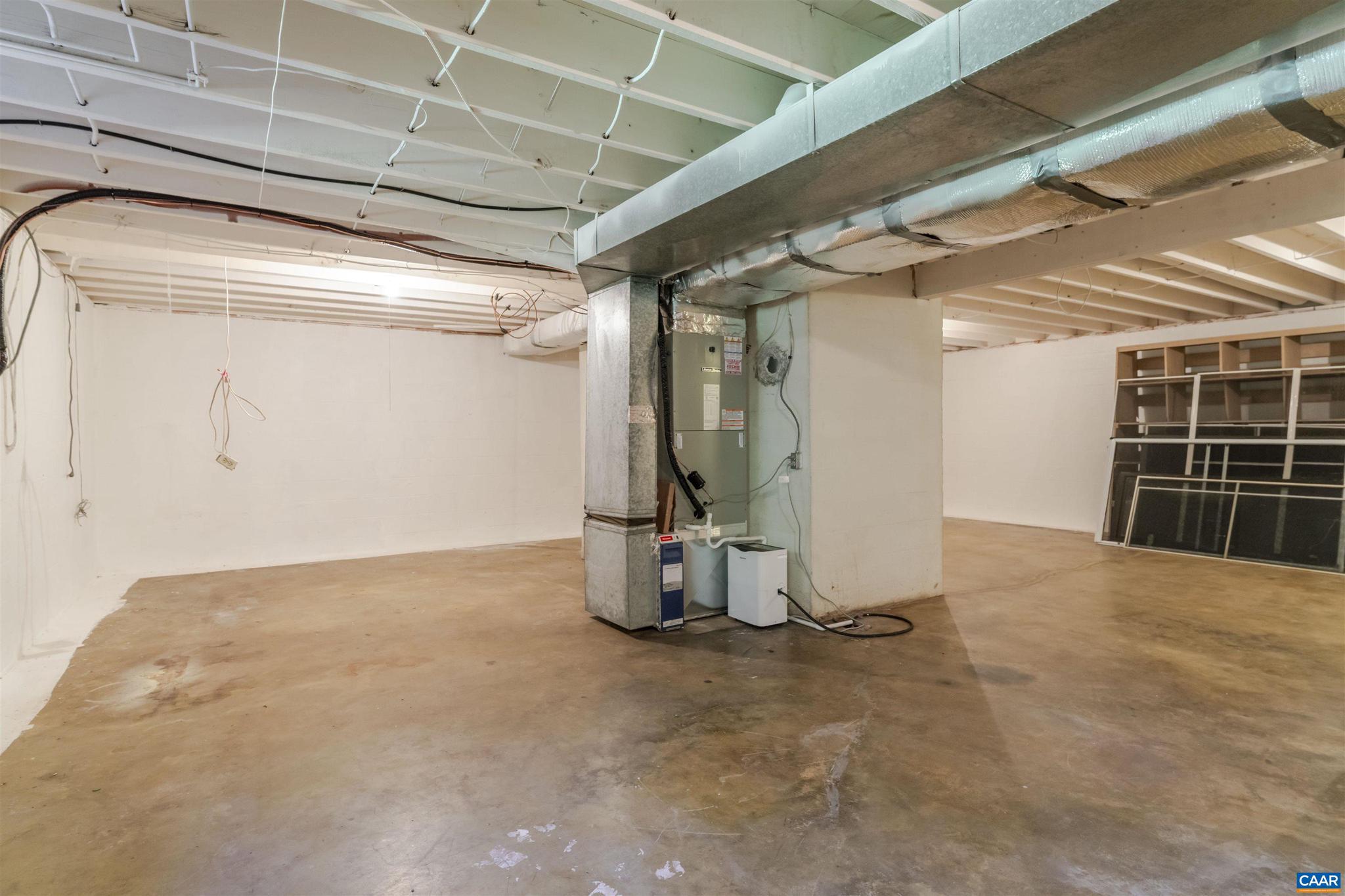 CANTERBURY HILLS - Residential