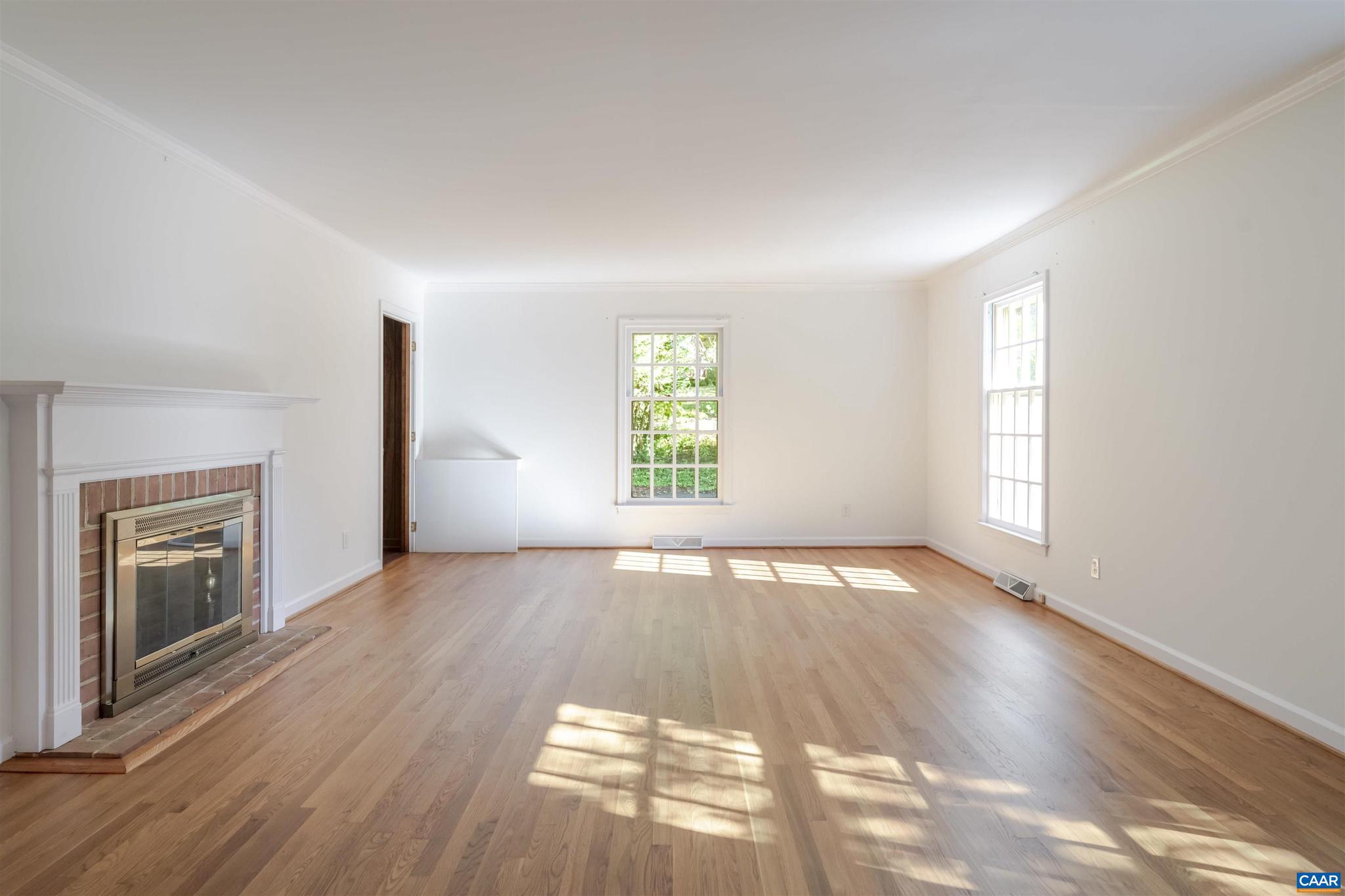 CANTERBURY HILLS - Residential