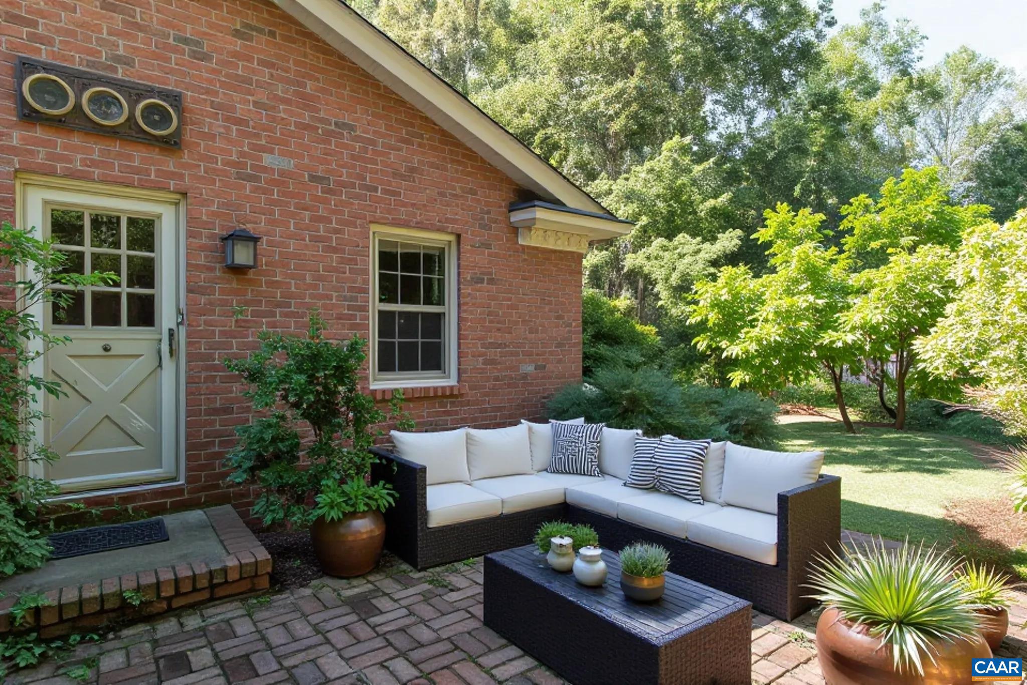 CANTERBURY HILLS - Residential