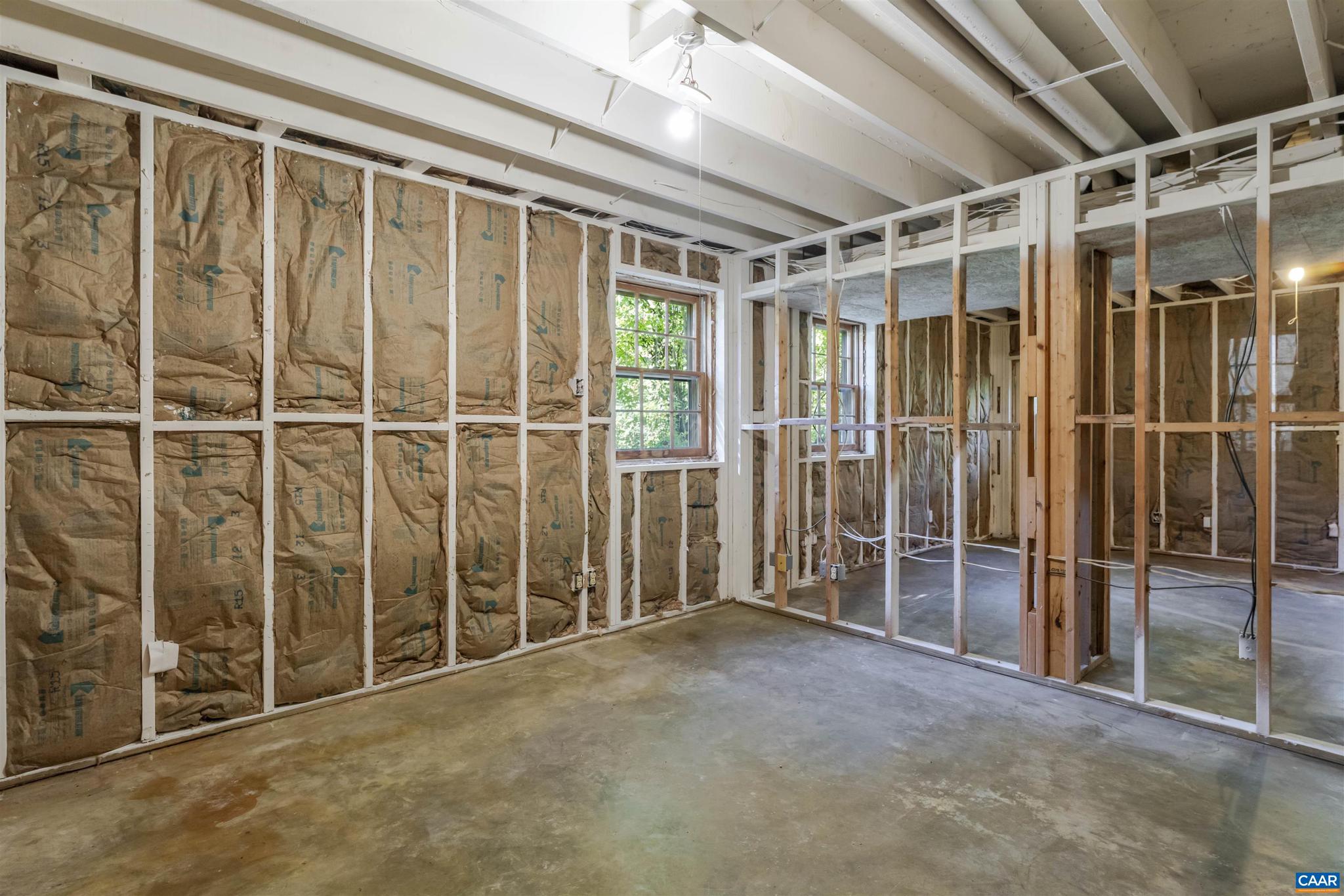 CANTERBURY HILLS - Residential