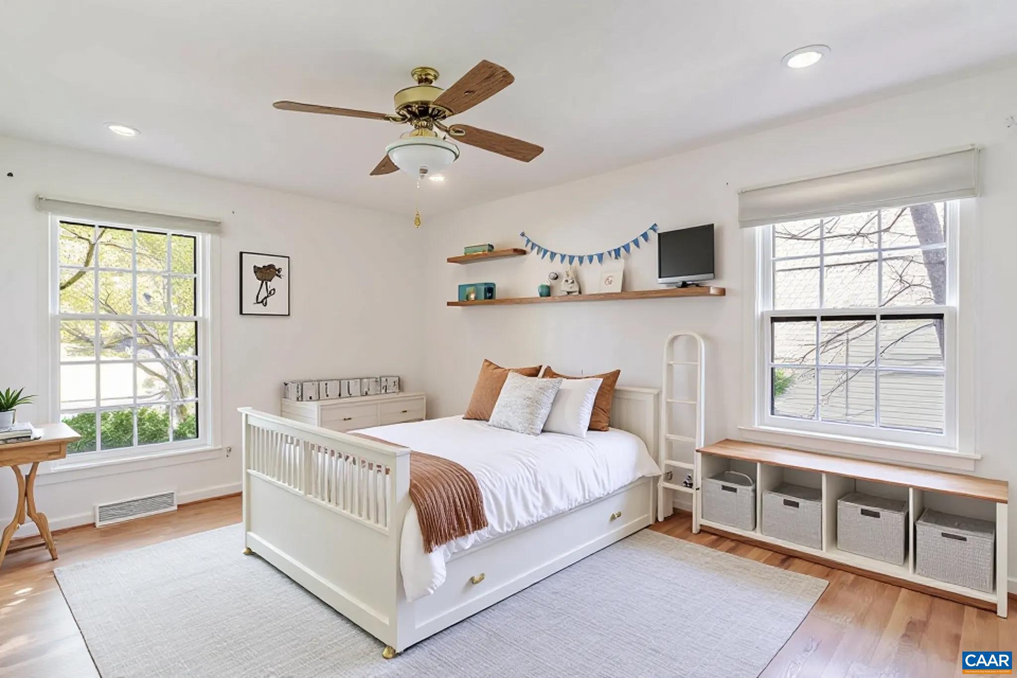 CANTERBURY HILLS - Residential