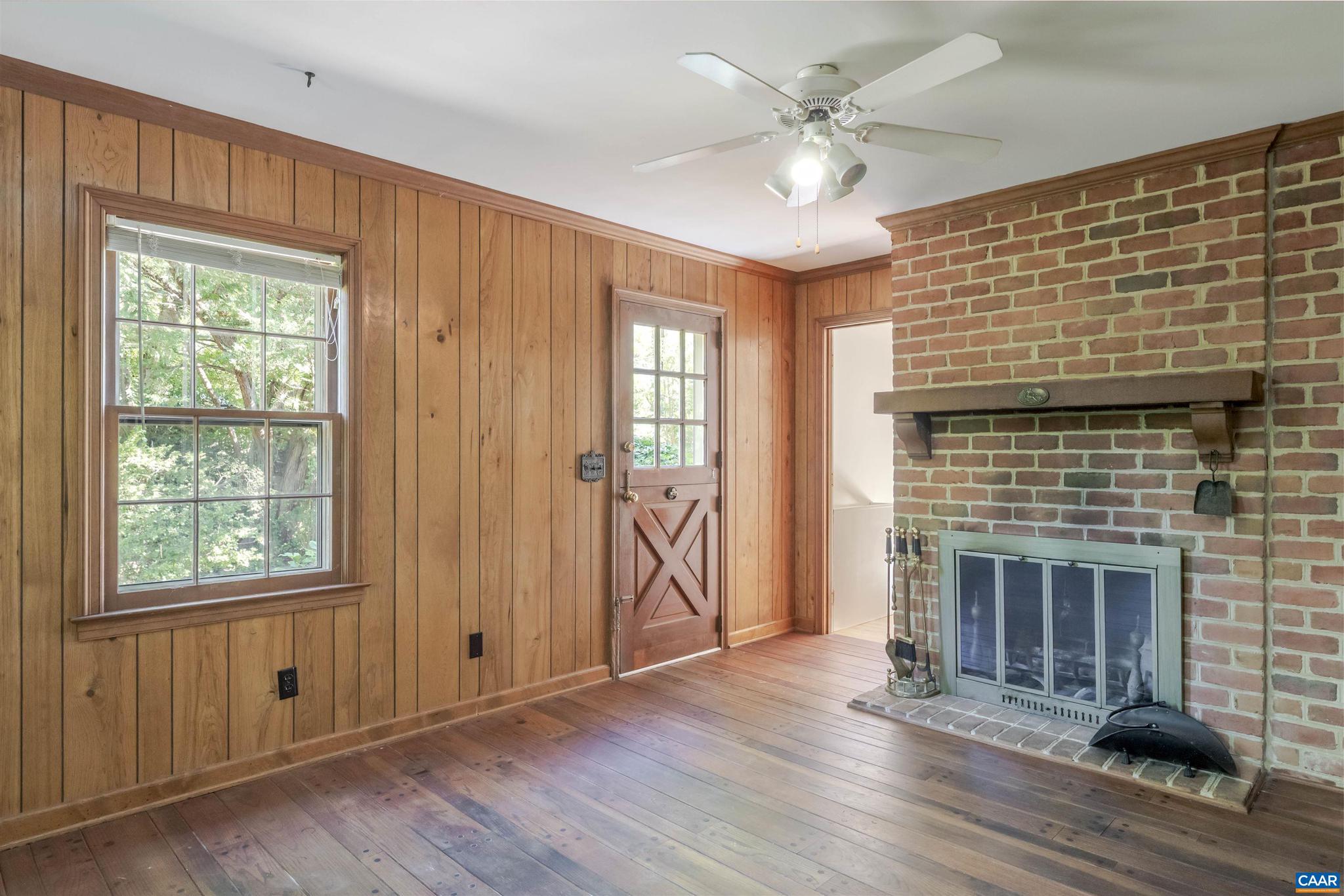 CANTERBURY HILLS - Residential