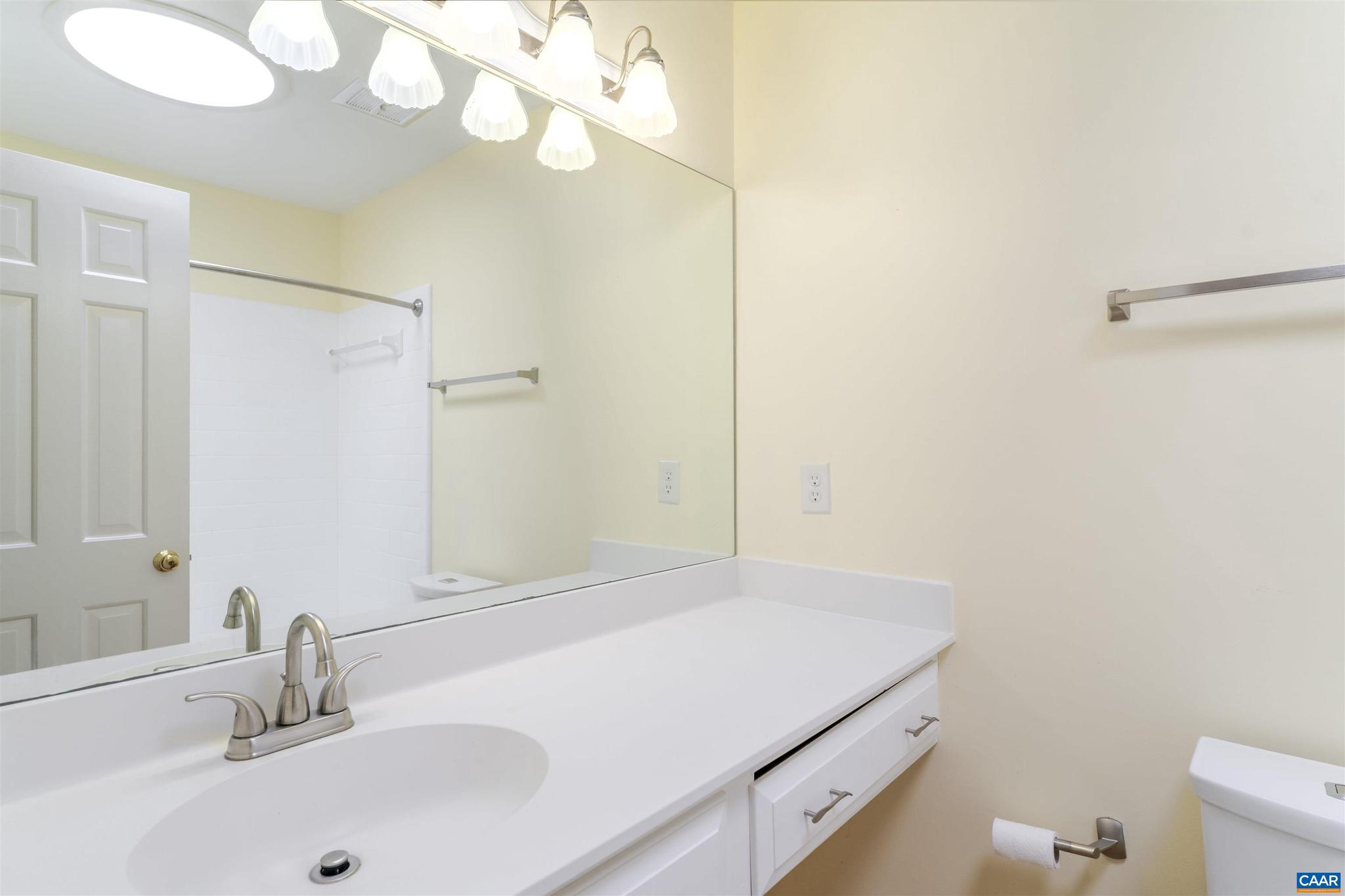 CANTERBURY HILLS - Residential