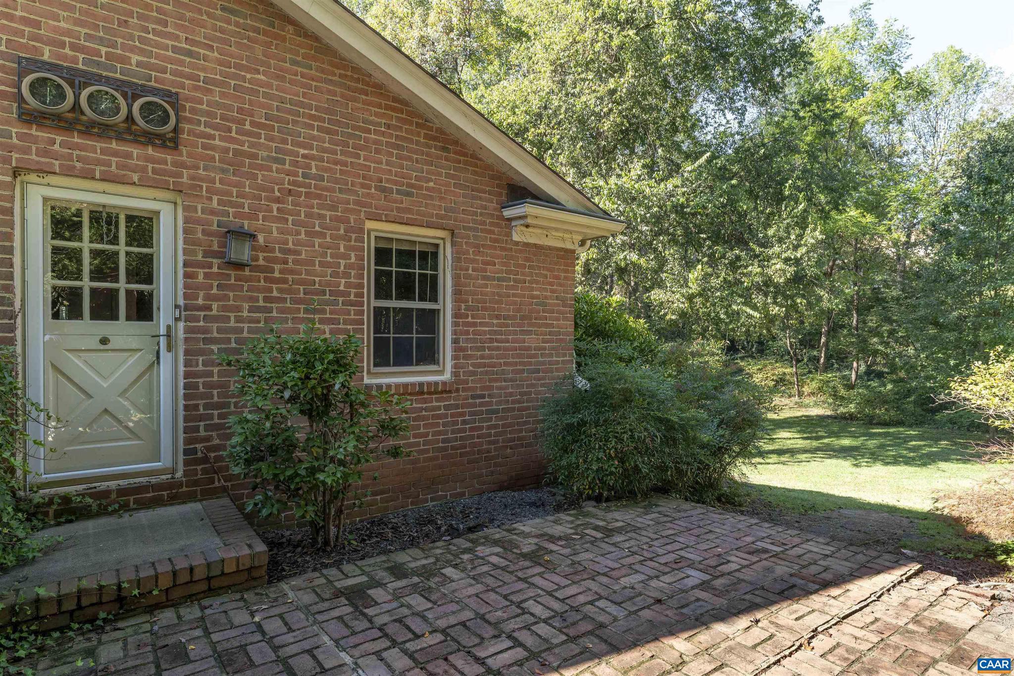 CANTERBURY HILLS - Residential