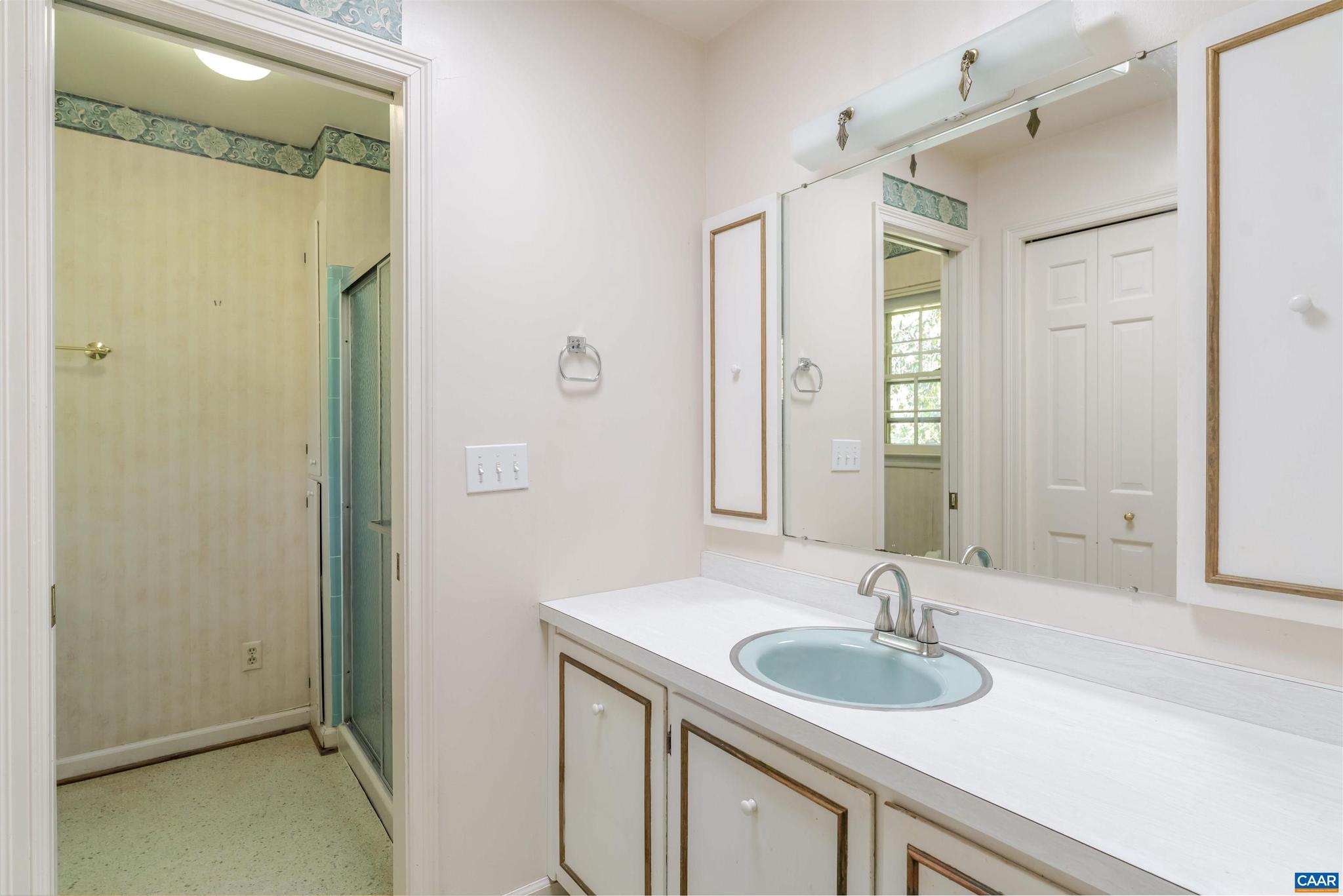 CANTERBURY HILLS - Residential